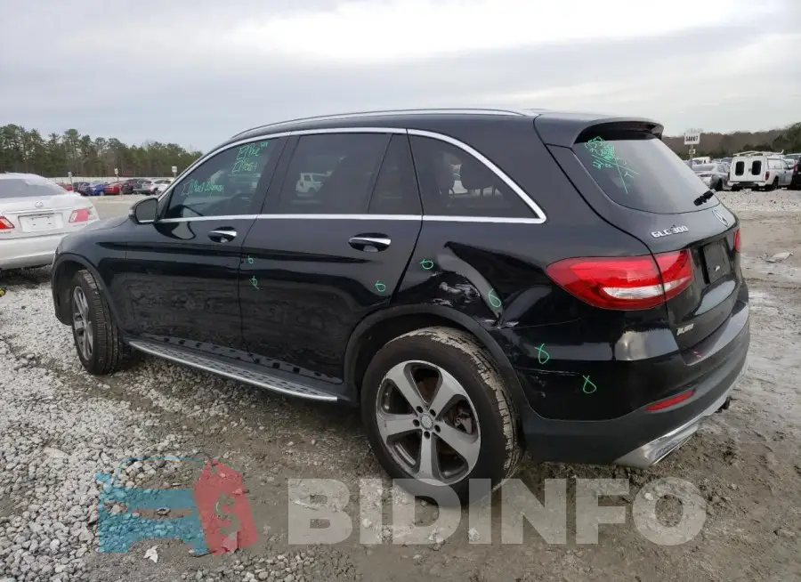 WDC0G4JB8HF186747 Photo# 2