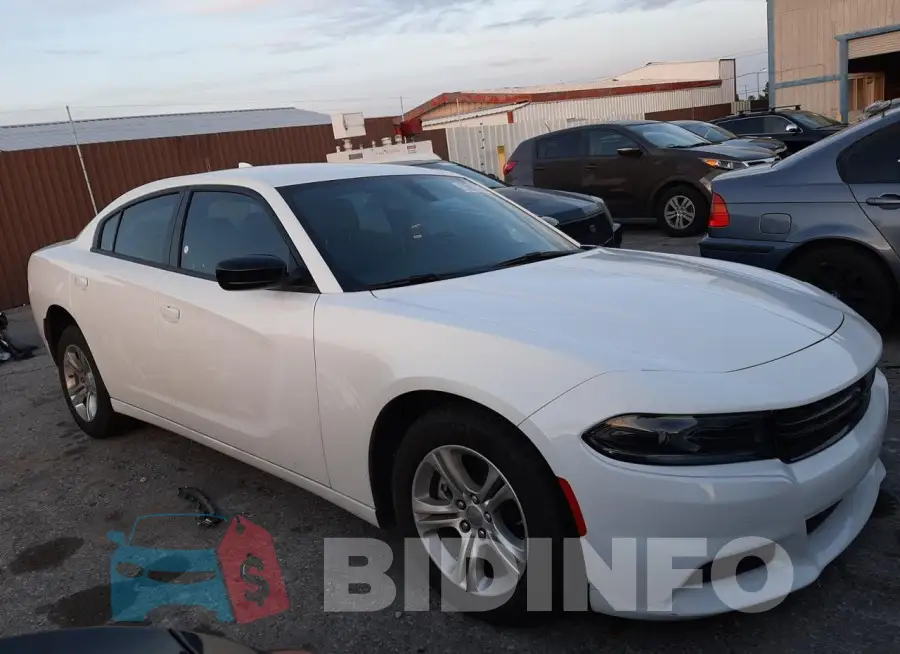 2C3CDXBG4PH533371 Photo# 4