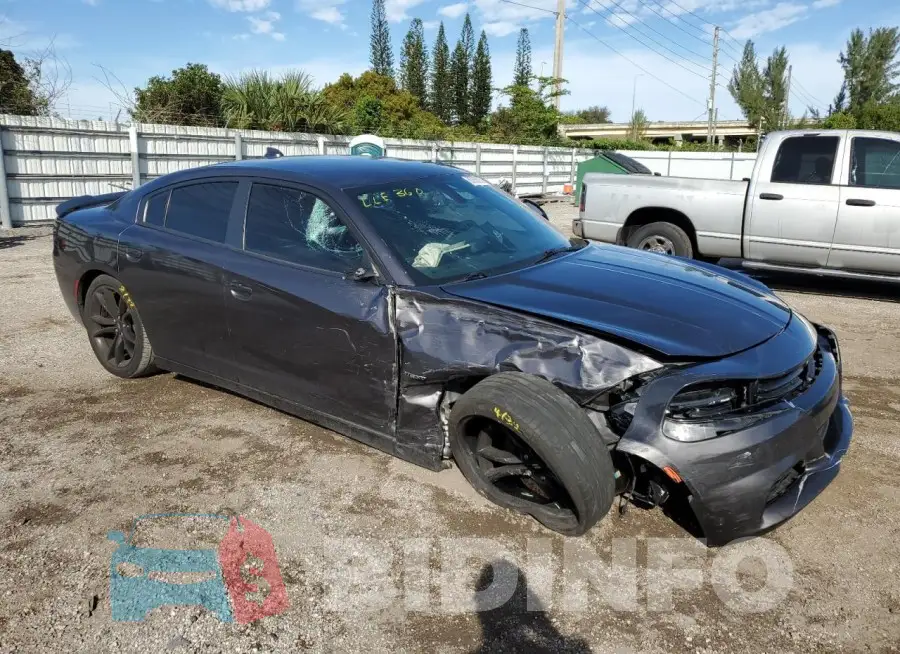 2C3CDXCTXJH114458 Photo# 4