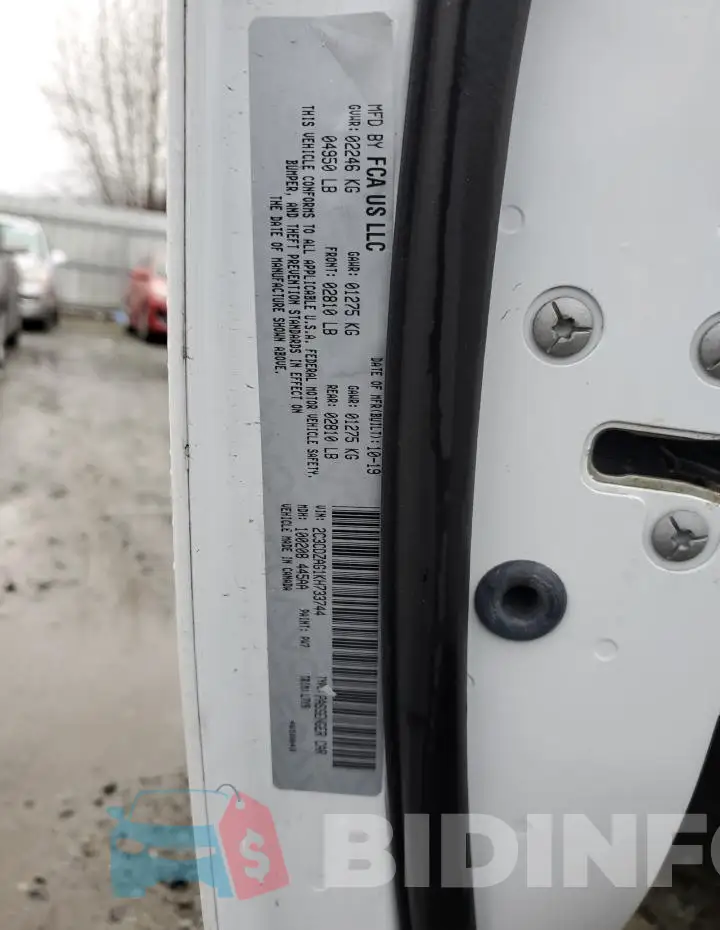 2C3CDZAG1KH733744 Photo# 13
