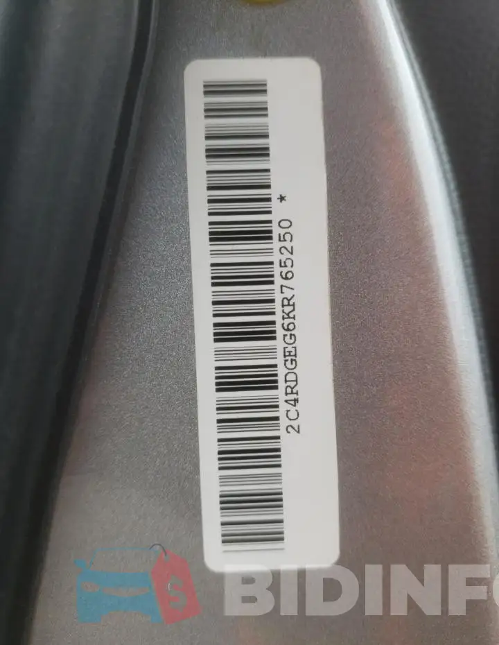 2C4RDGEG6KR765250 Photo# 13
