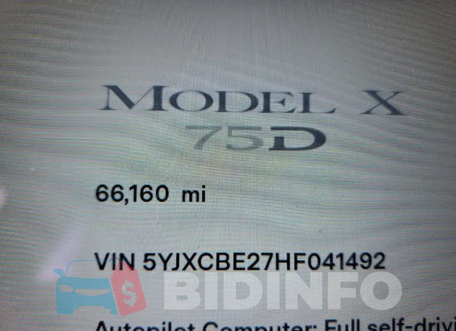 5YJXCBE27HF041492 Photo# 9