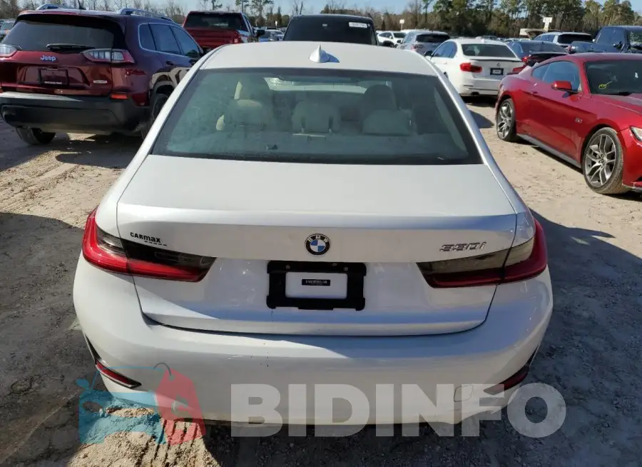 3MW5R1J06L8B26483 Photo# 6