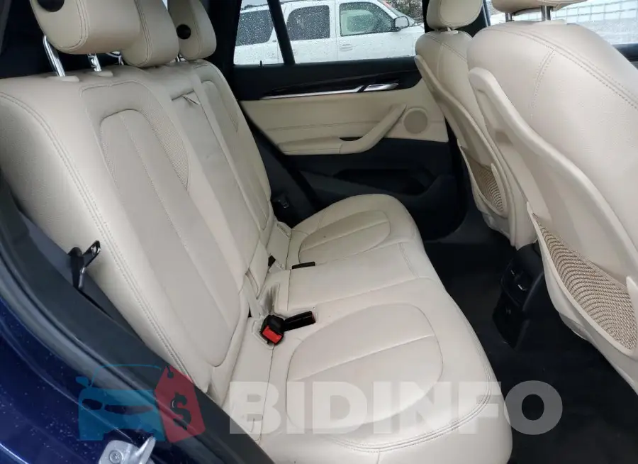 WBXHT3C3XJ5K28628 Photo# 11