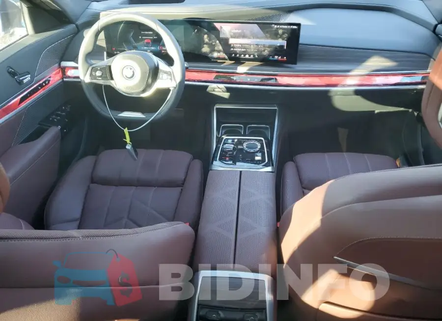 WBY53EJ03PCN85639 Photo# 8