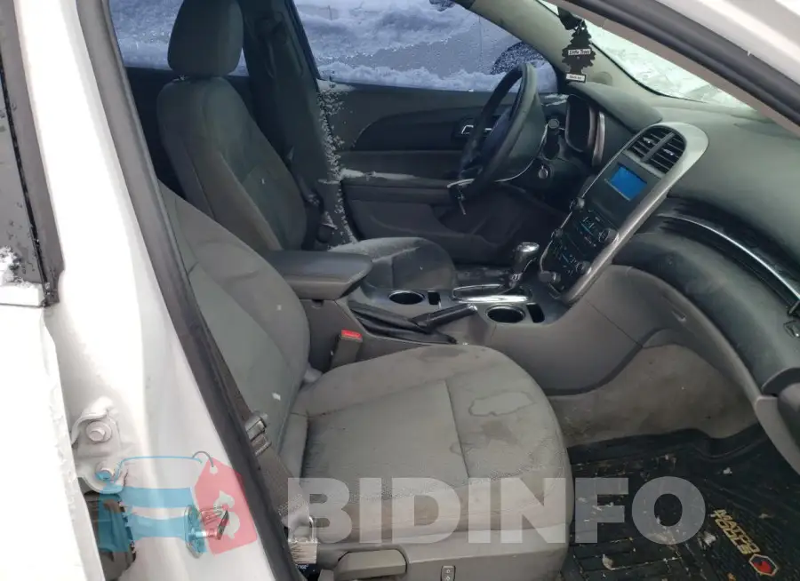 1G11B5SL6FF345129 Photo# 7