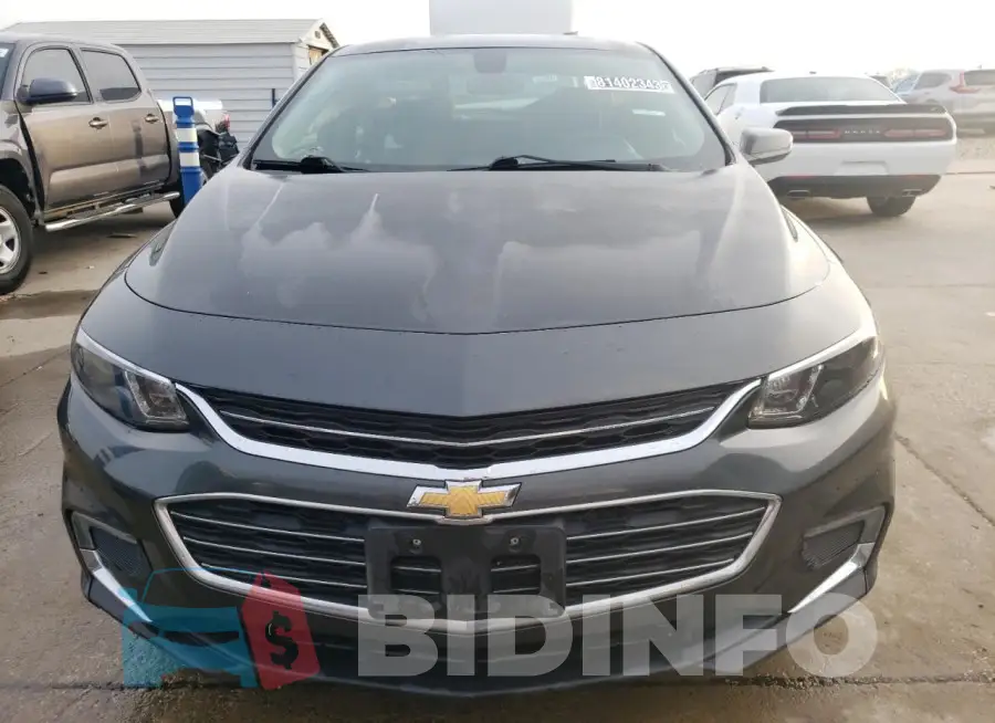 1G1ZD5ST1JF140419 Photo# 5