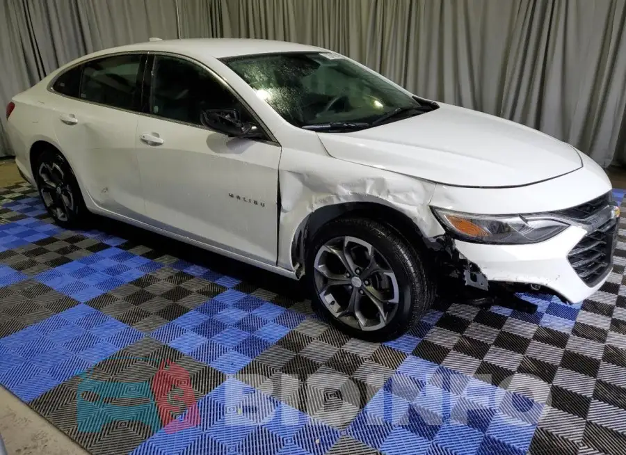 1G1ZD5ST3PF207465 Photo# 4