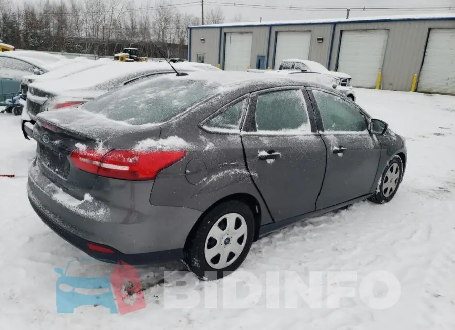 1FADP3E27FL303721 Photo# 3