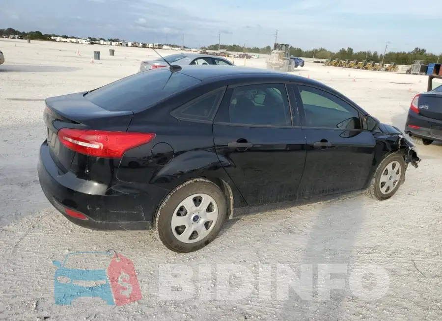 1FADP3E2XHL338322 Photo# 3