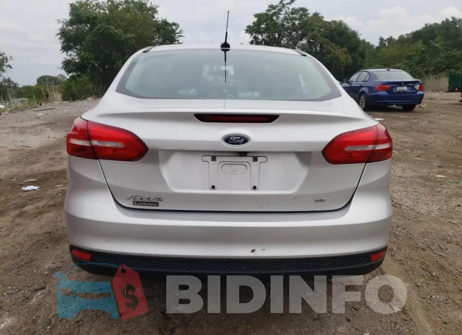 1FADP3F22FL365073 Photo# 6