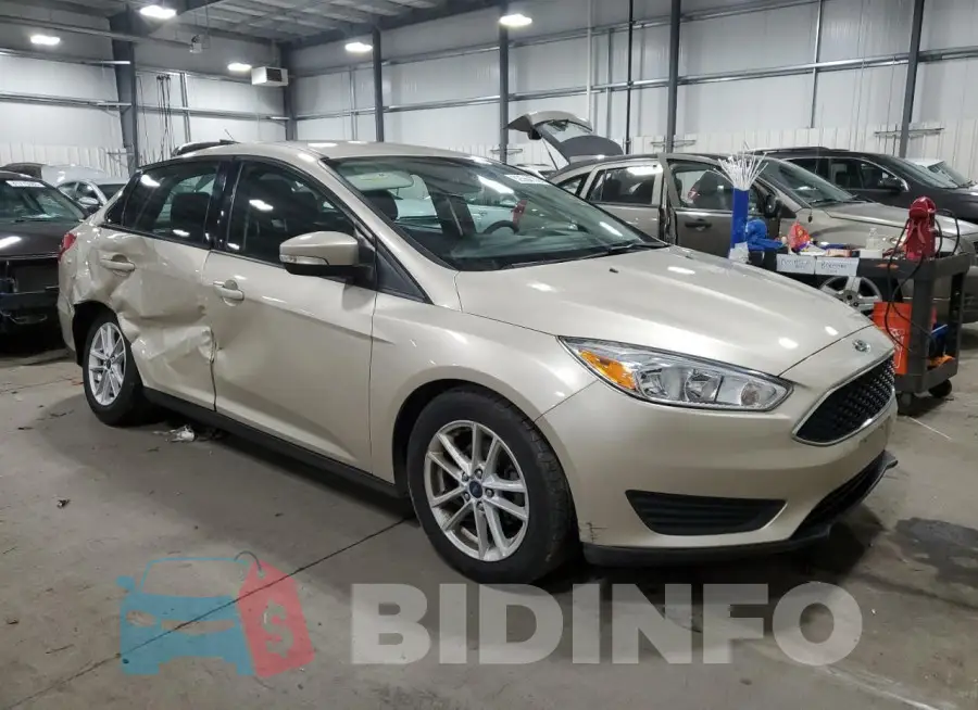 1FADP3F22JL223752 Photo# 4