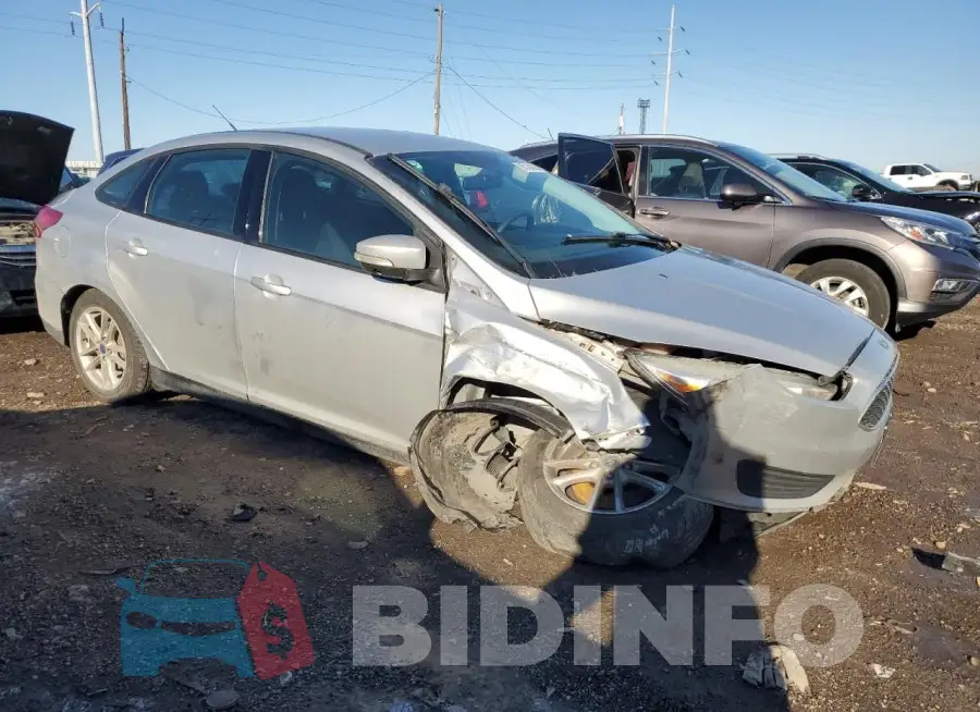 1FADP3F27HL315613 Photo# 4