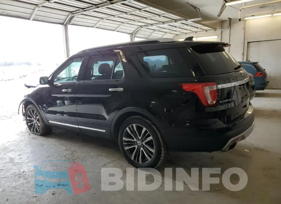 1FM5K8HT3HGD95318 Photo# 2