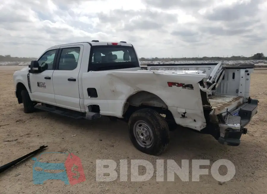 1FT7W2BA5PEC58221 Photo# 2