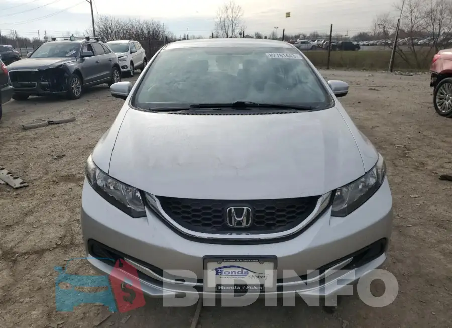 19XFB2F50FE110016 Photo# 5