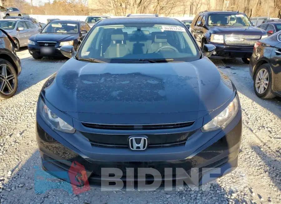 19XFC2F58GE223968 Photo# 5