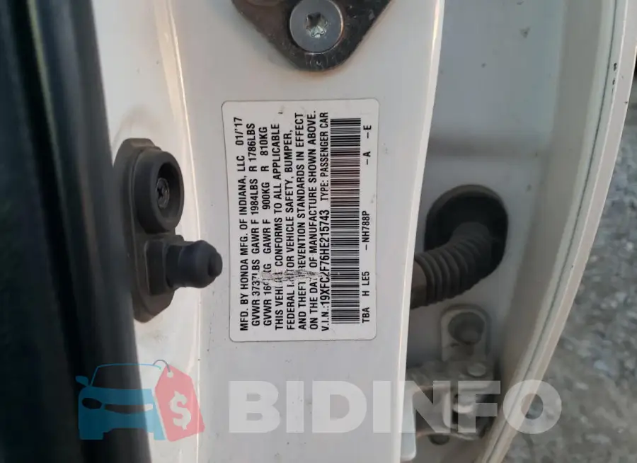 19XFC2F76HE215743 Photo# 12