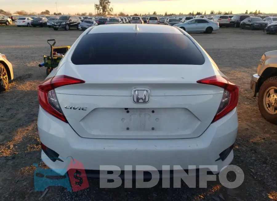 19XFC2F76HE215743 Photo# 6