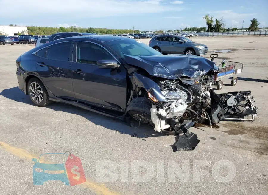 19XFC2F88HE052781 Photo# 4