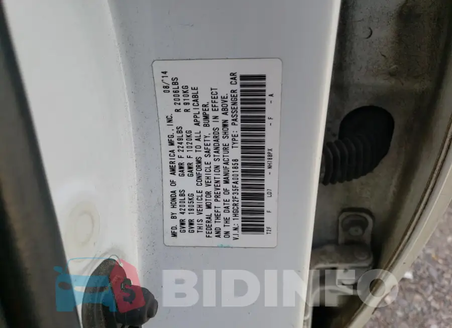 1HGCR2F35FA001858 Photo# 12