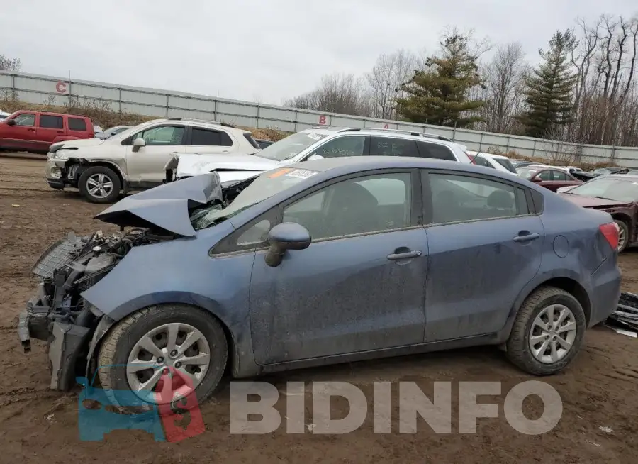KNADM4A35G6667382 Photo# 1