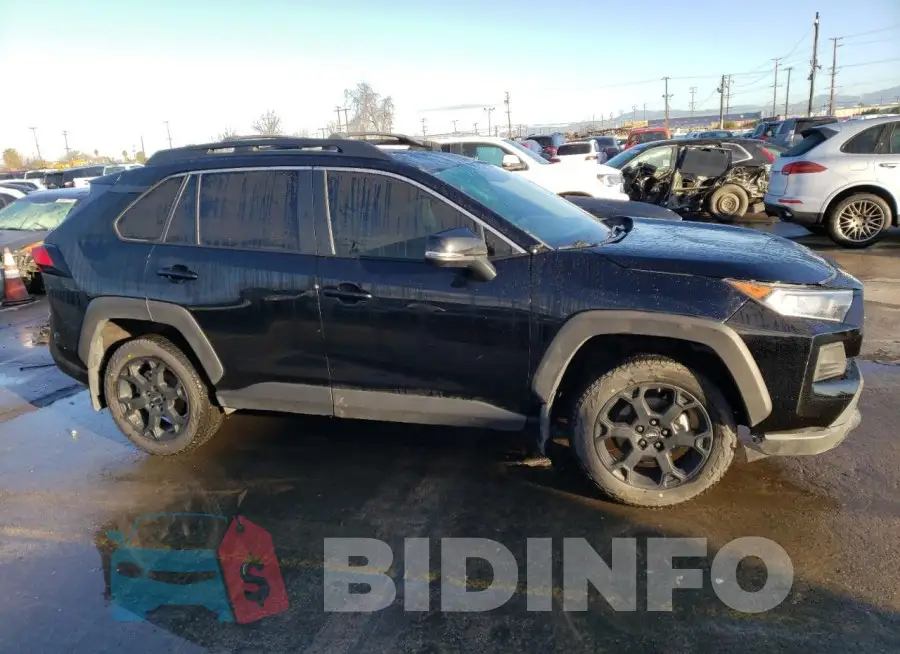 2T3J1RFV8LC078729 Photo# 4