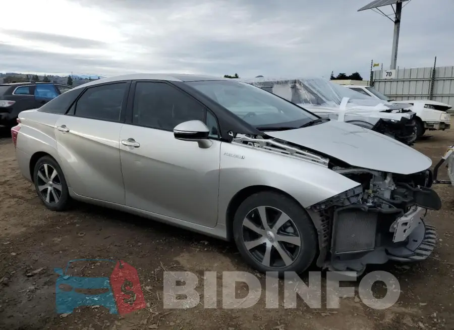 JTDBVRBD9JA005482 Photo# 4