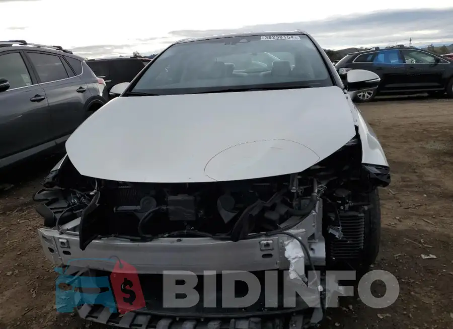 JTDBVRBD9JA005482 Photo# 5