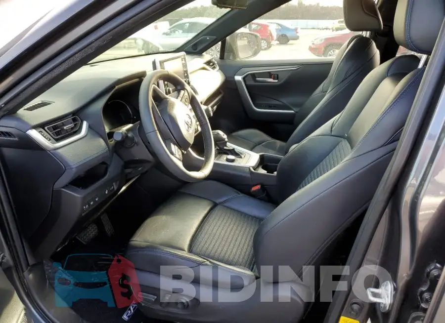 JTMEWRFV6KD517567 Photo# 7