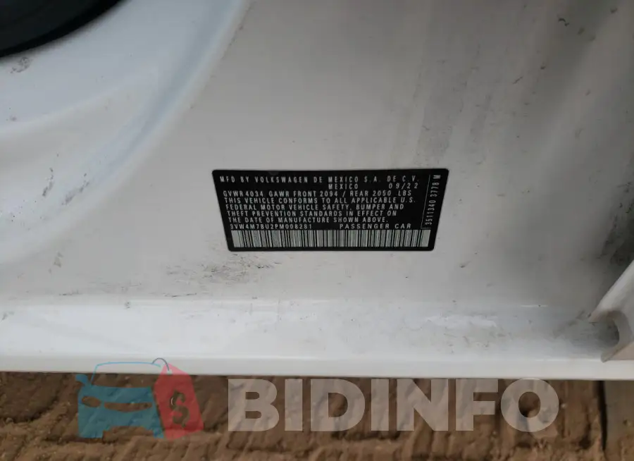 3VW4M7BU2PM008281 Photo# 13