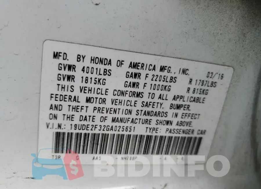 19UDE2F32GA025651 Photo# 12