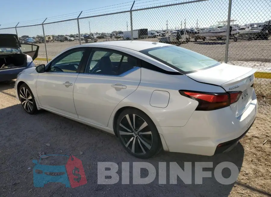 1N4BL4CV9KC257373 Photo# 2