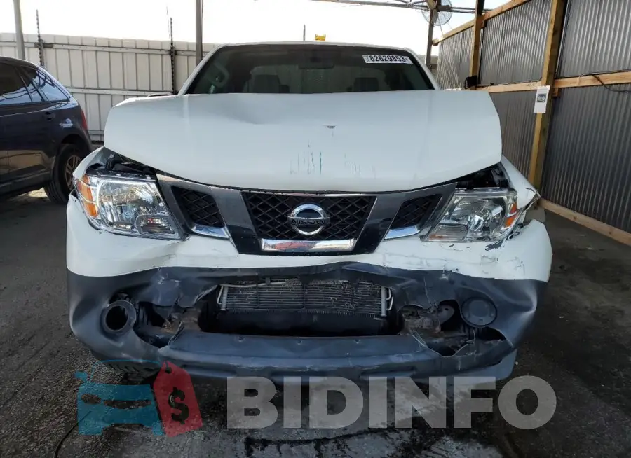 1N6BD0CT4JN703234 Photo# 5