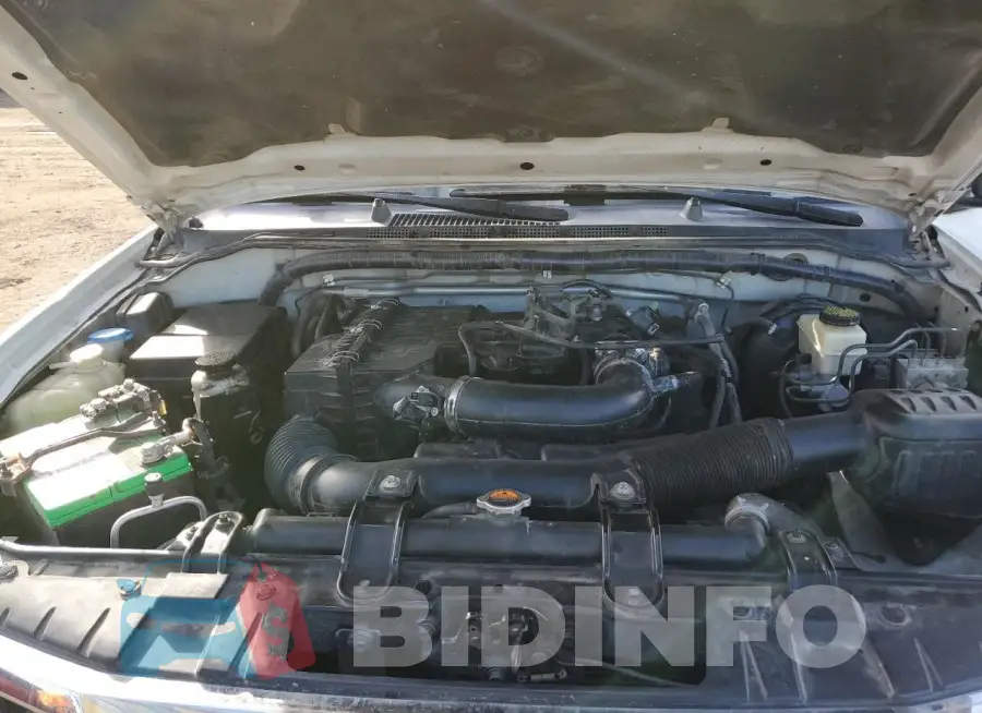 1N6BD0CT8JN712762 Photo# 11