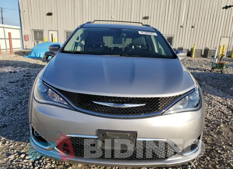 2C4RC1EG1HR684262 Photo# 5