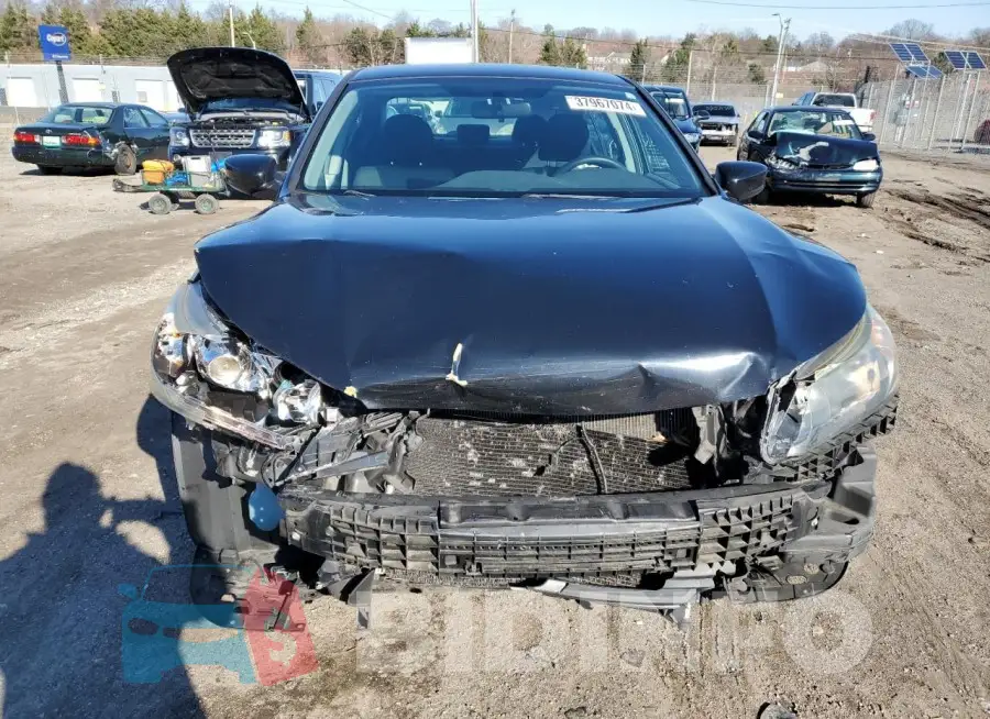 1HGCR2F34FA153338 Photo# 5