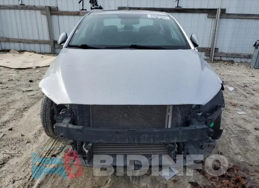 KMHD04LB5JU497526 Photo# 5