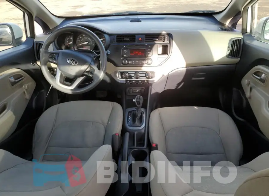 KNADM4A34F6527712 Photo# 8