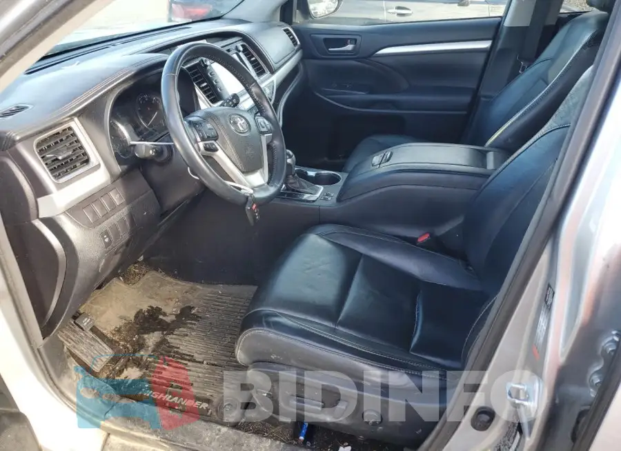 5TDJKRFH1GS281894 Photo# 7