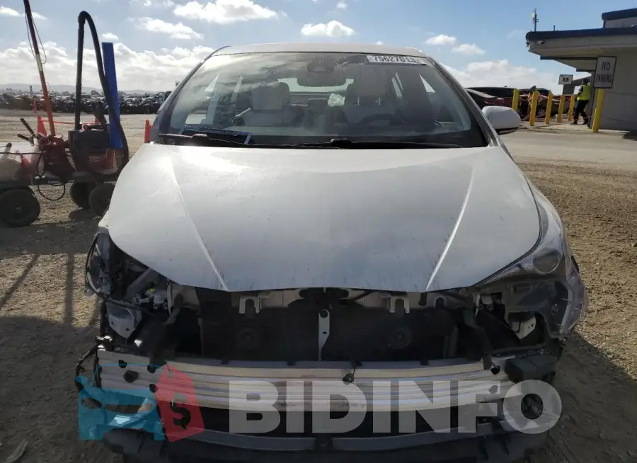 JTDKARFUXH3032307 Photo# 5