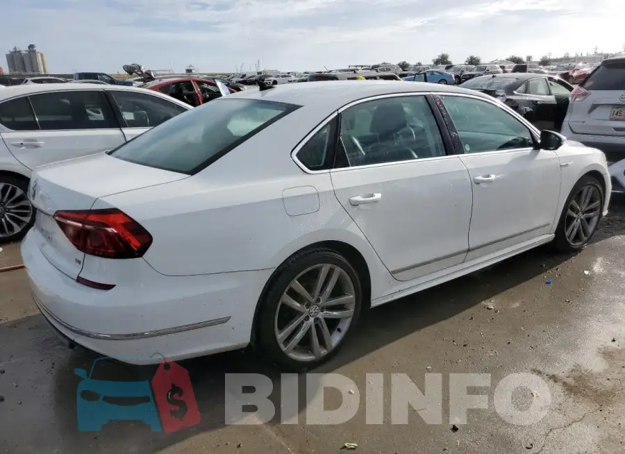 1VWDT7A32HC058046 Photo# 3