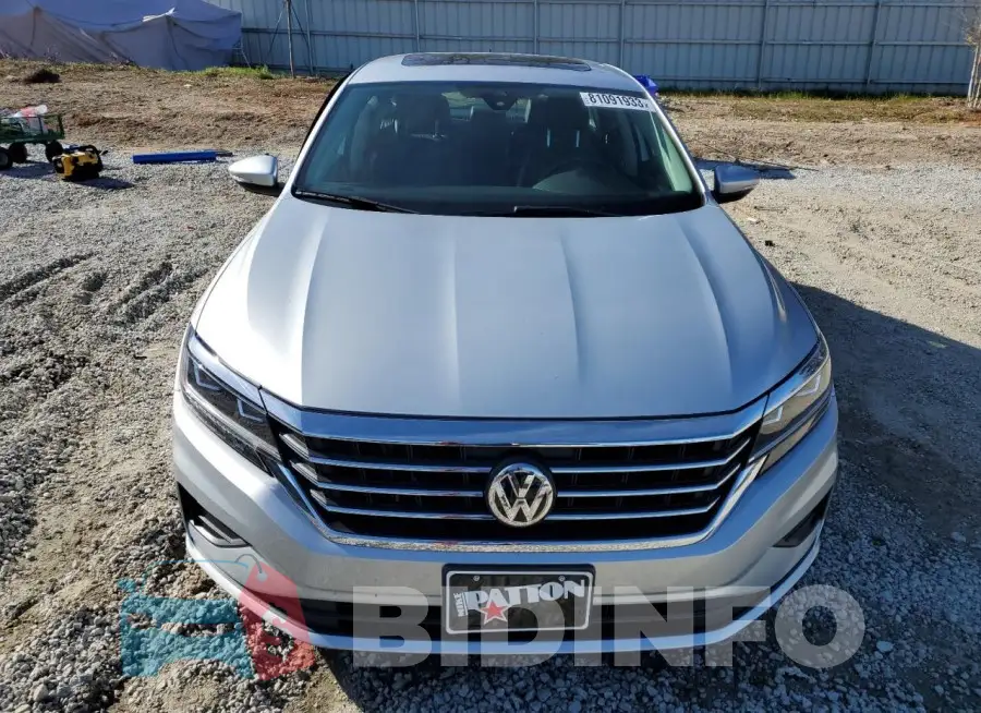 1VWSA7A33MC009607 Photo# 5