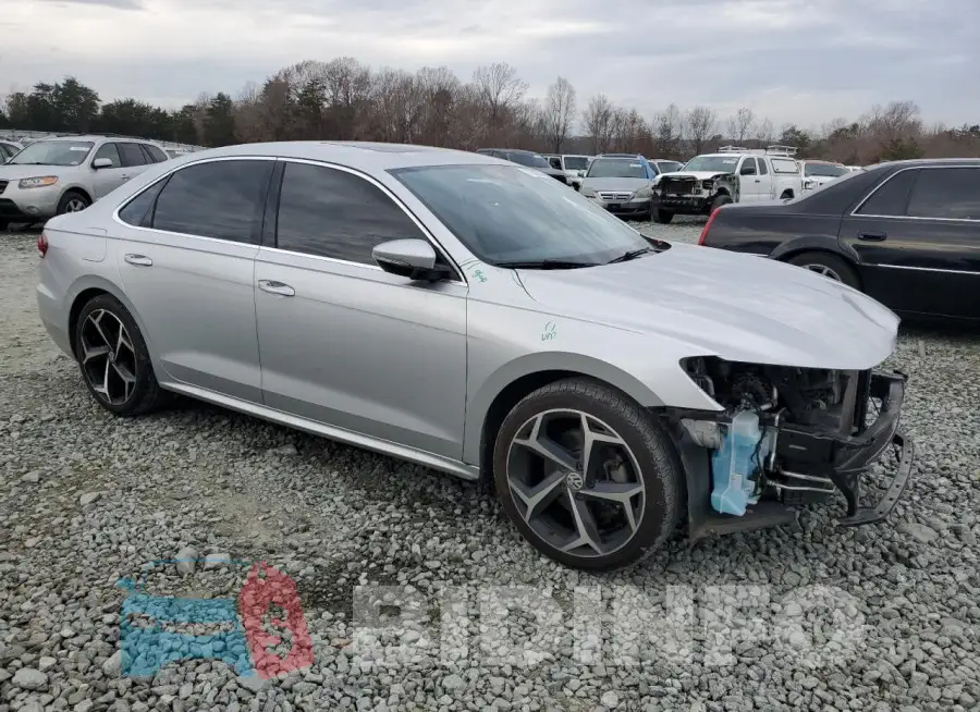1VWSA7A33MC014077 Photo# 4