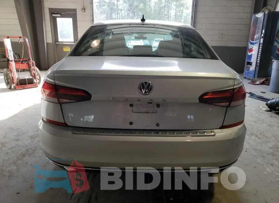 1VWSA7A36MC012145 Photo# 6