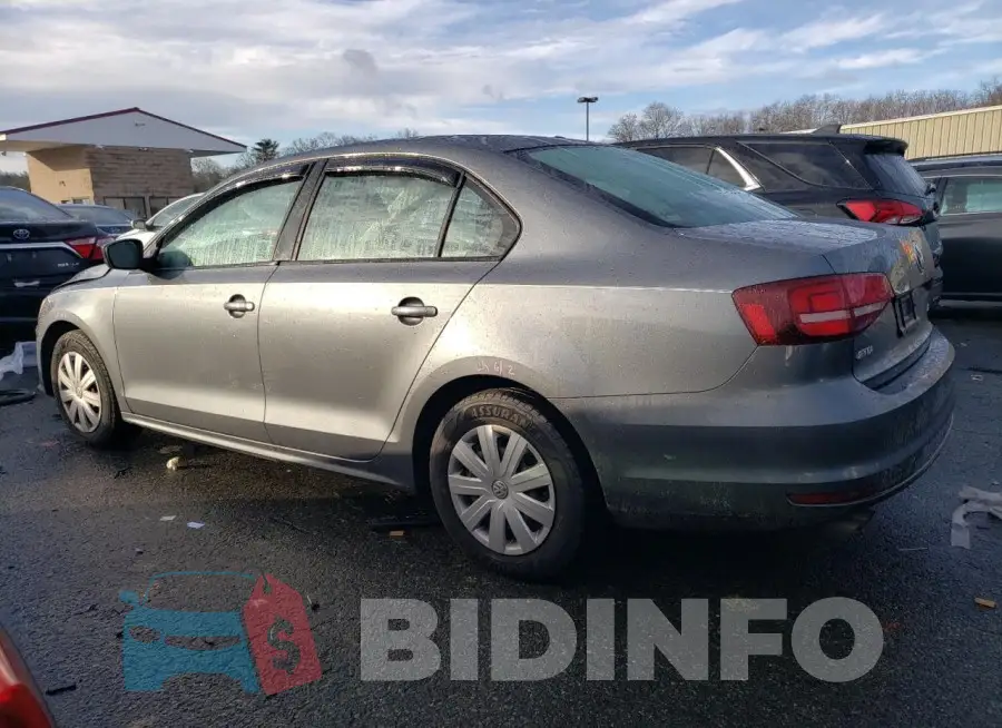 3VW167AJ1GM352270 Photo# 2