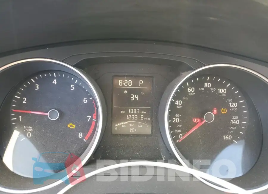 3VW2B7AJ7HM352517 Photo# 9