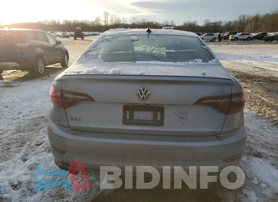 3VW5T7BU2LM043629 Photo# 6