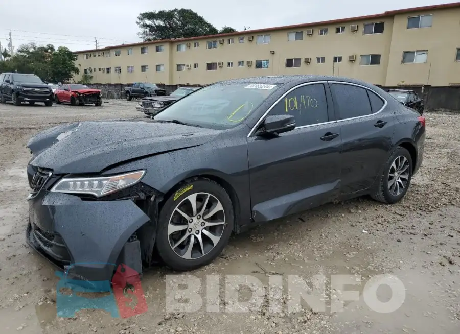 19UUB1F30FA006081 Photo# 1