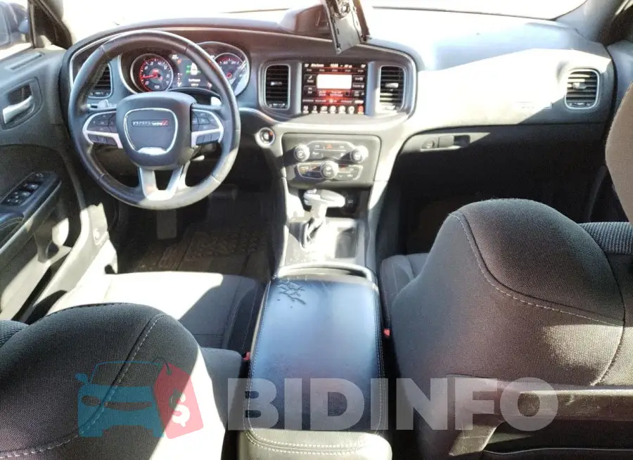 2C3CDXHG9FH915272 Photo# 8